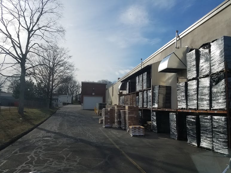 Durham Manufacturing facility producing American-made industrial storage products